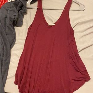 Maroon flowy tanktop